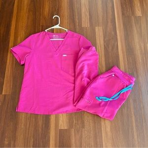 Figs Raspberry Sorbet Catarina Top Sz L and High Waisted Zamora Joggers Sz XL P